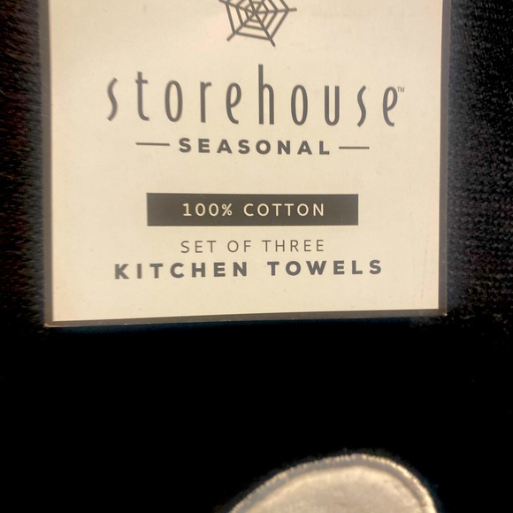 Storehouse set of 3 Halloween ghost towels! 3 different prints. NWT - Picture 2 of 5